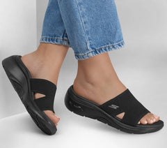 GO WALK Arch Fit 2.0 Sandal - Dakota | Skechers online
