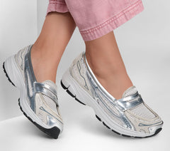 Var-City | Skechers outlet