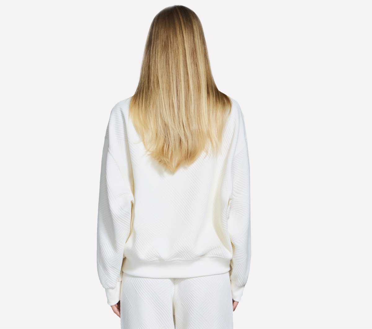 Downtown Cozy Fit Long Sleeve Crew | Skechers sale
