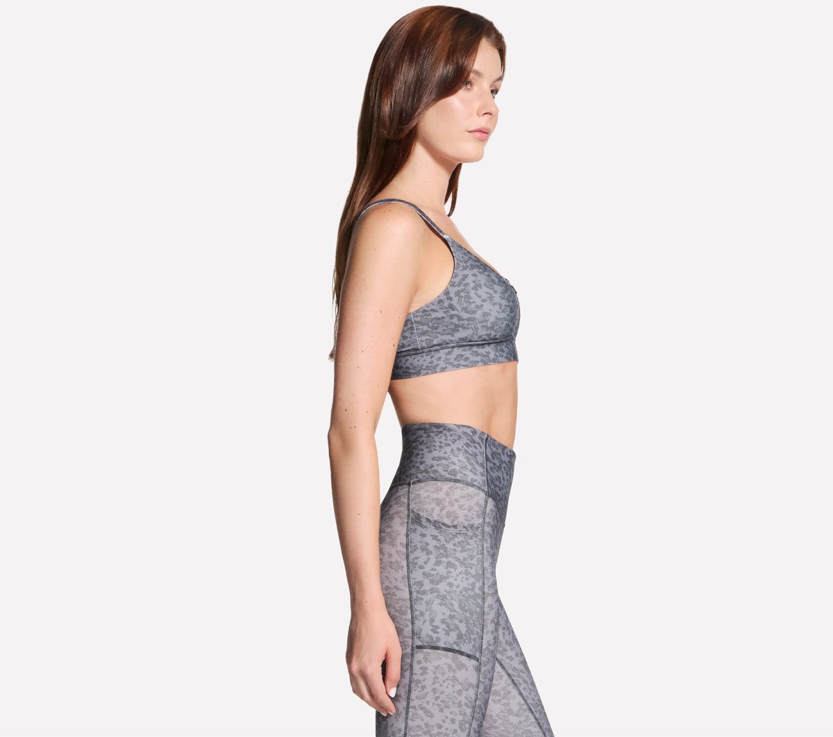 GO WALK Evolution Printed Zip Front Bra | Skechers sale