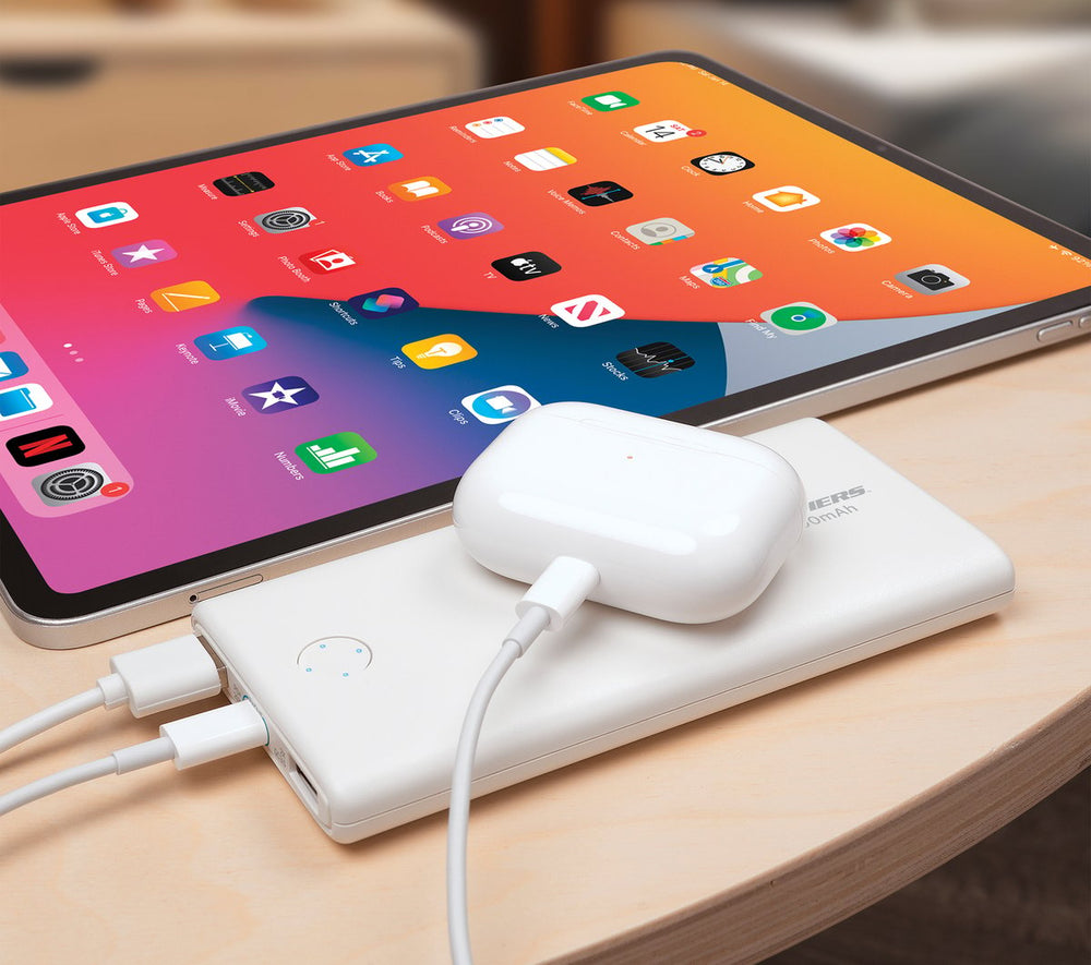 10k 20W USB-C Portable Power Bank Charger | Skechers US